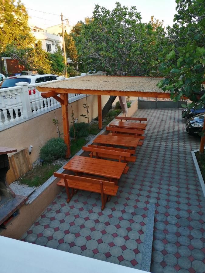 Apartmani Nada Klenovica Buitenkant foto