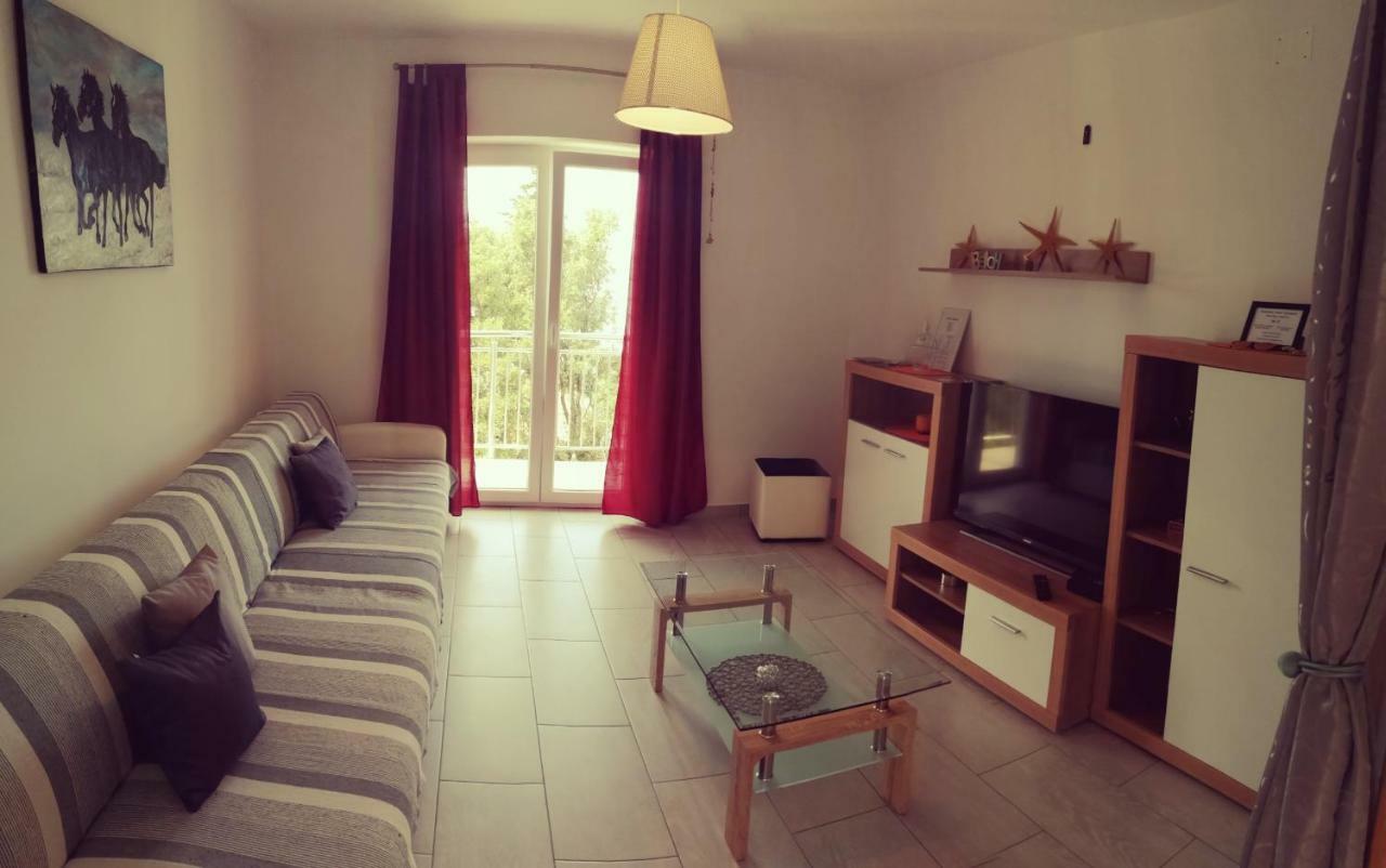 Apartmani Nada Klenovica Buitenkant foto